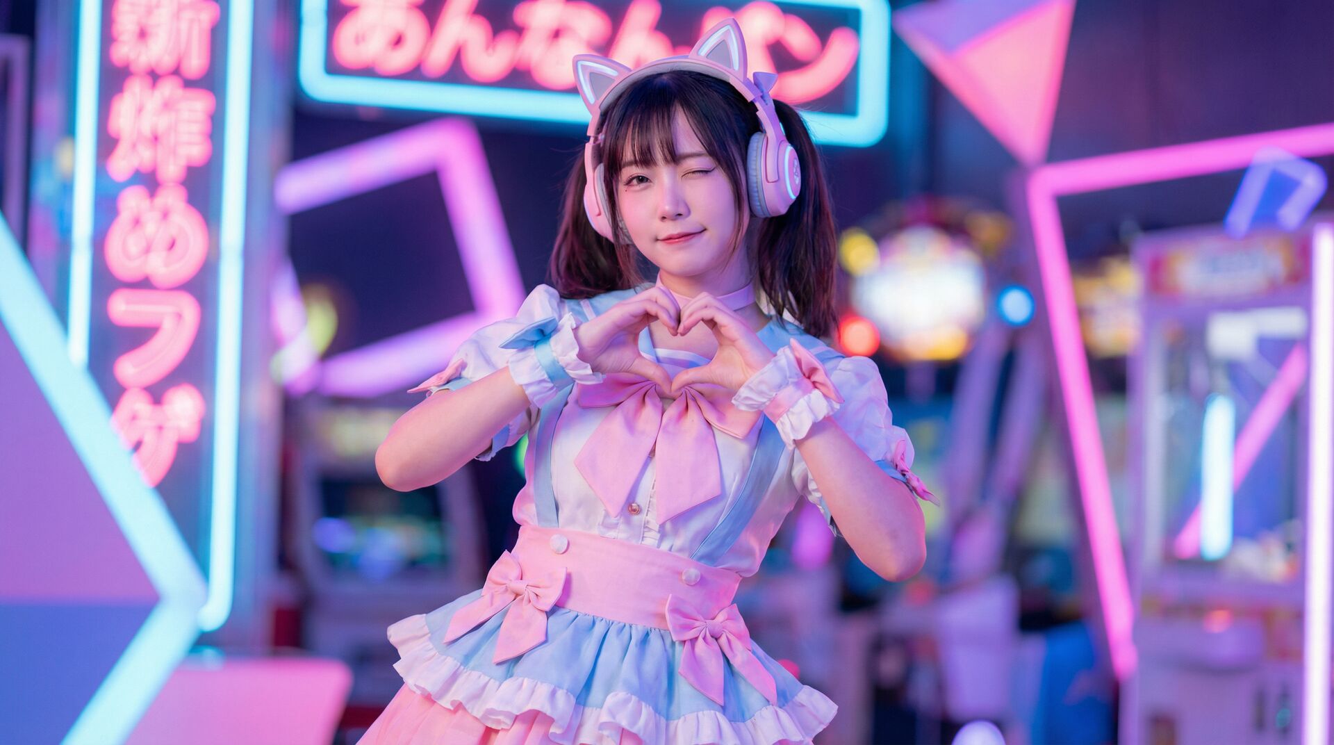 母狗调教二次元cosplay视频